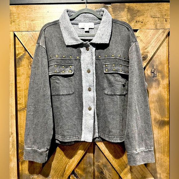 Vintage Havana Tops - NWT Vintage Havana Gray Shacket Style Embellished Top